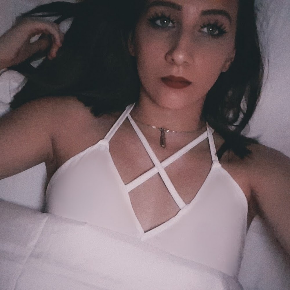 Meet your Posher, Sayer